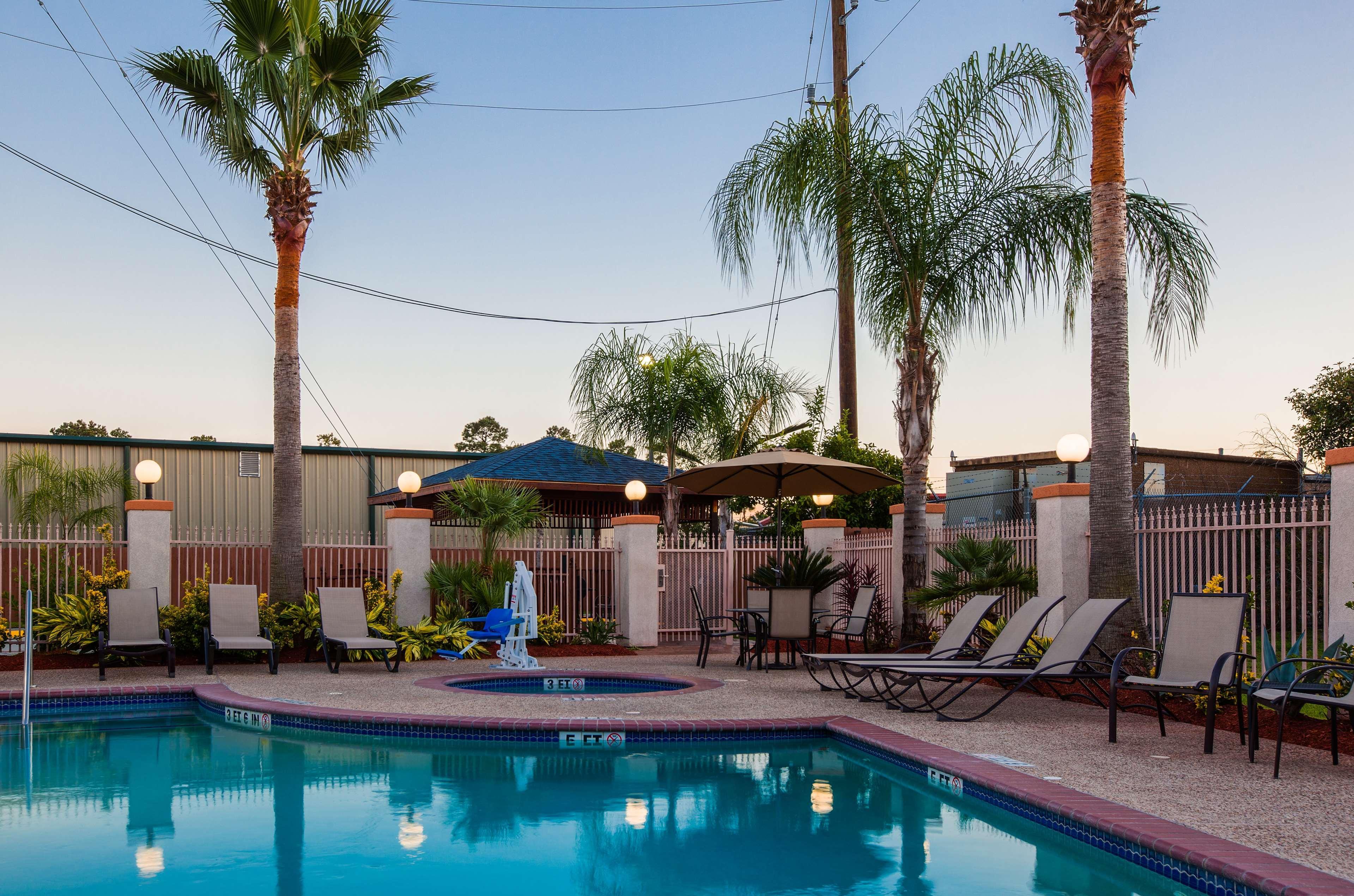 Best Western Plus Houston Atascocita Inn & Suites Humble Buitenkant foto