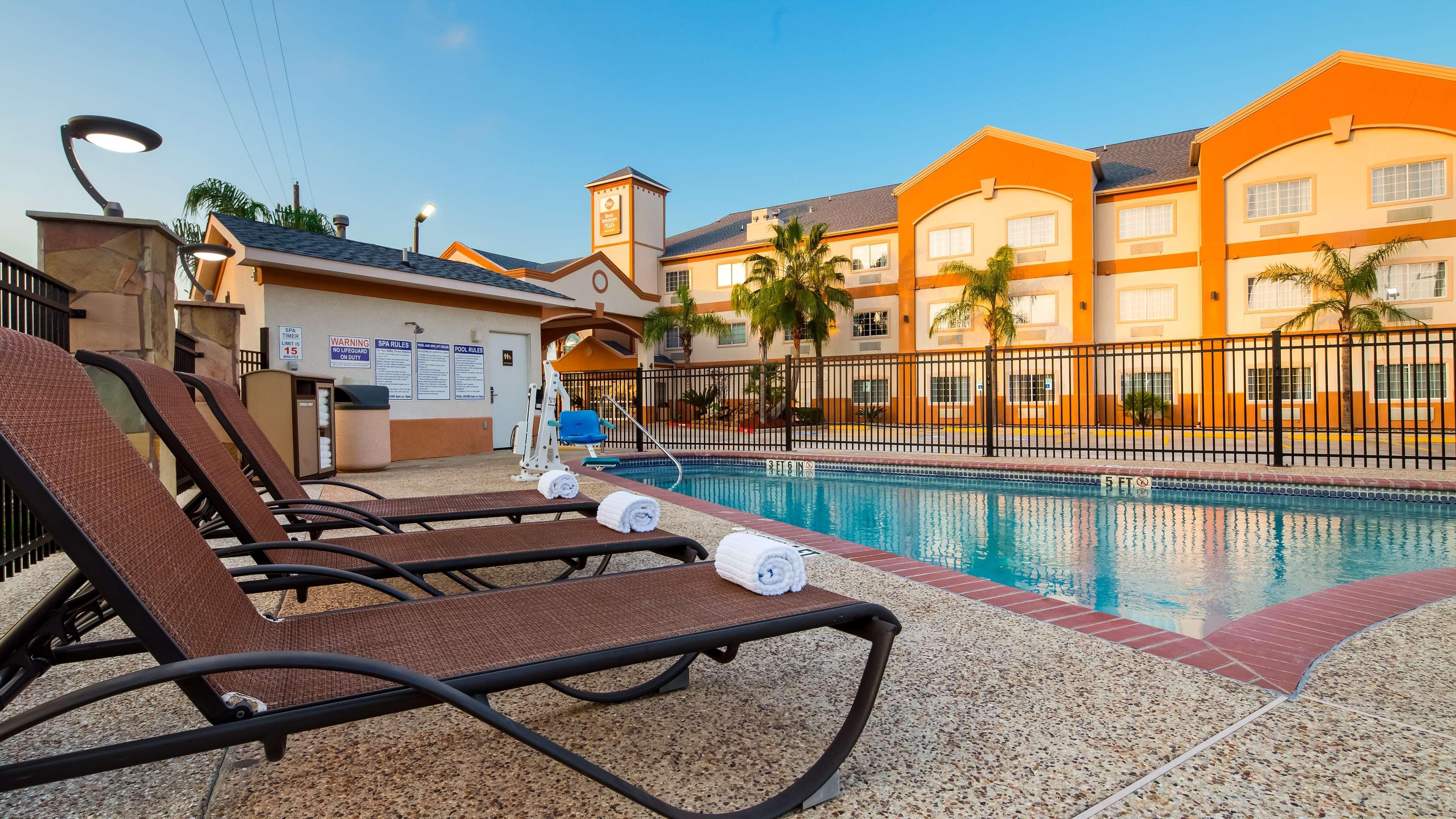 Best Western Plus Houston Atascocita Inn & Suites Humble Buitenkant foto