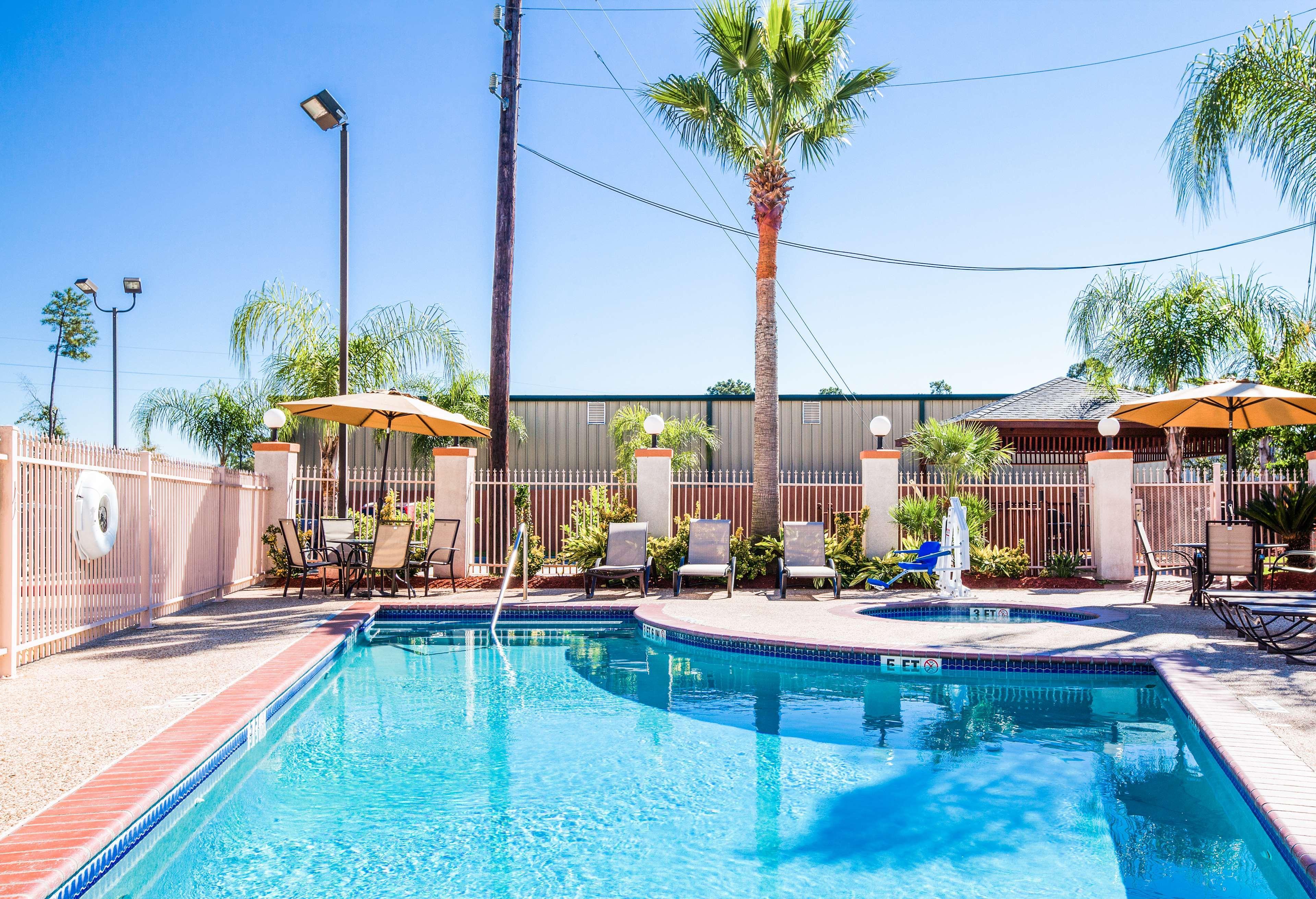Best Western Plus Houston Atascocita Inn & Suites Humble Buitenkant foto