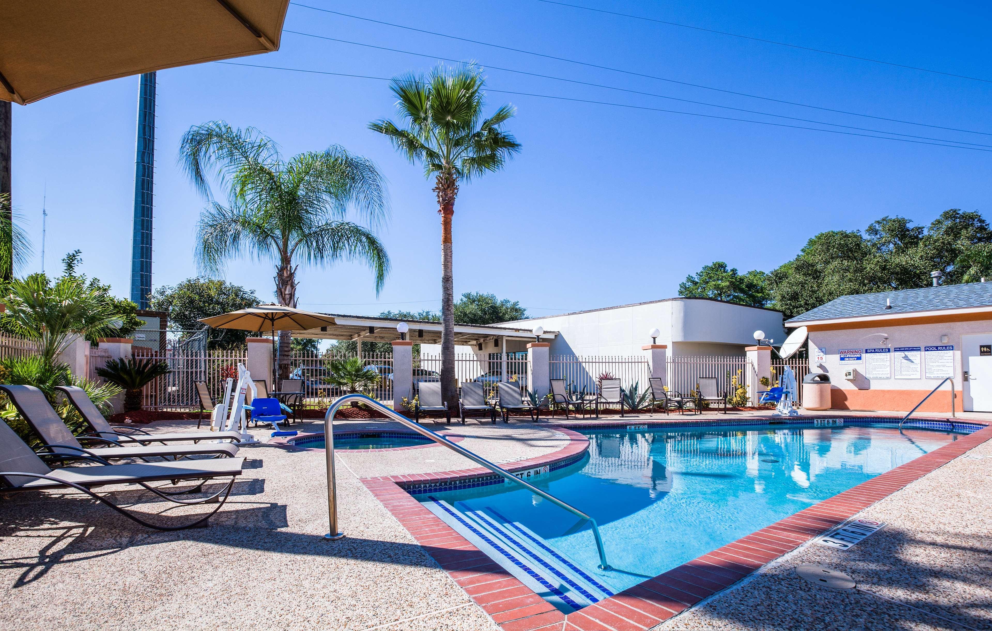 Best Western Plus Houston Atascocita Inn & Suites Humble Buitenkant foto